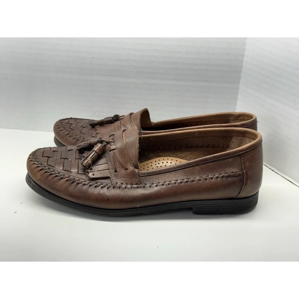 Earth Shoe Dale Men's Size 9 D Brown Leather Slip On‎ Tasseled Loafer Flats